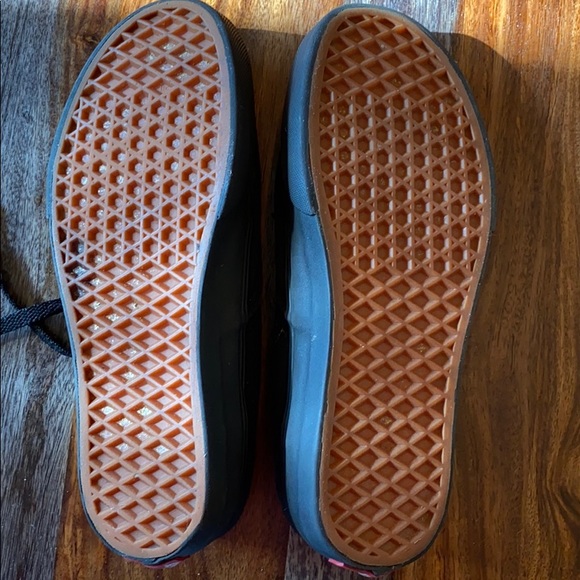Vans Authentic women’s 7.5 men’s 6 - Picture 4 of 4